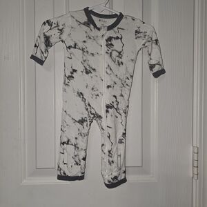 Kyte BABY Monochrome Marble One Piece